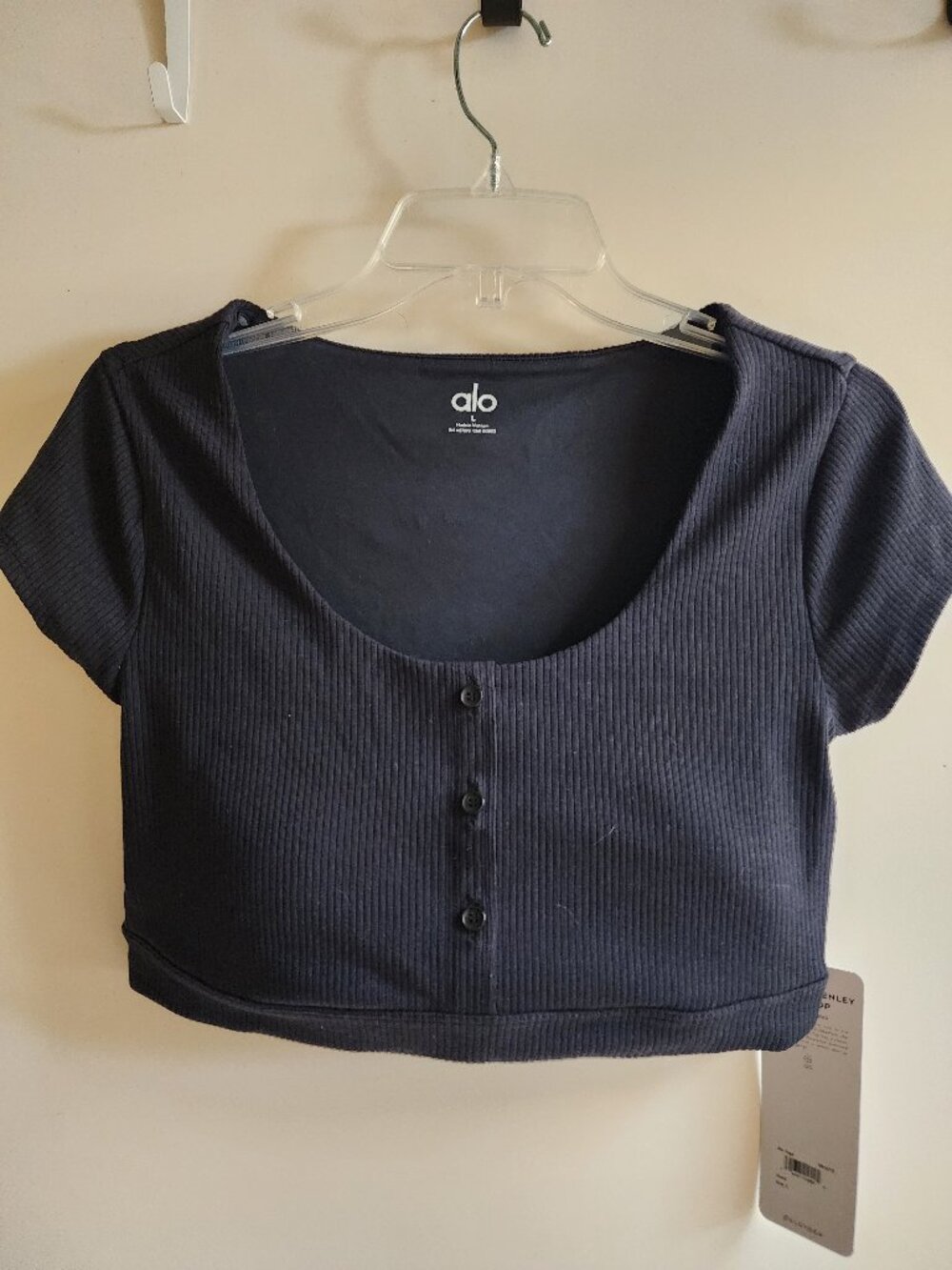 Alo Yoga Icon Ribbed Henley Bra / Blissful Henley Cropped Top - black, L, brand
